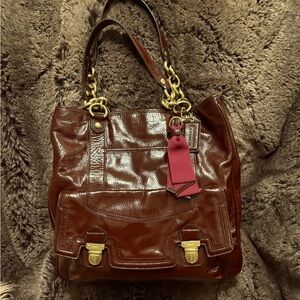 Elegant Brown patent Leather Poppy Coach  Tote Bag